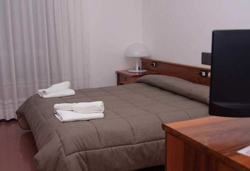 בית מלון כפרי Ristorante Iapalucci