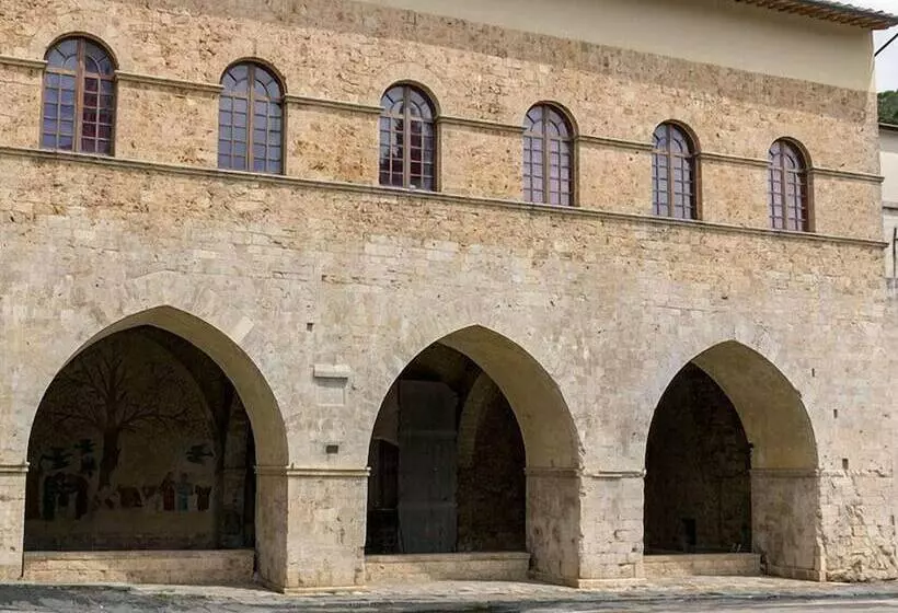 Maaseutuhotelli Tenuta Il Sassone Wine & Food