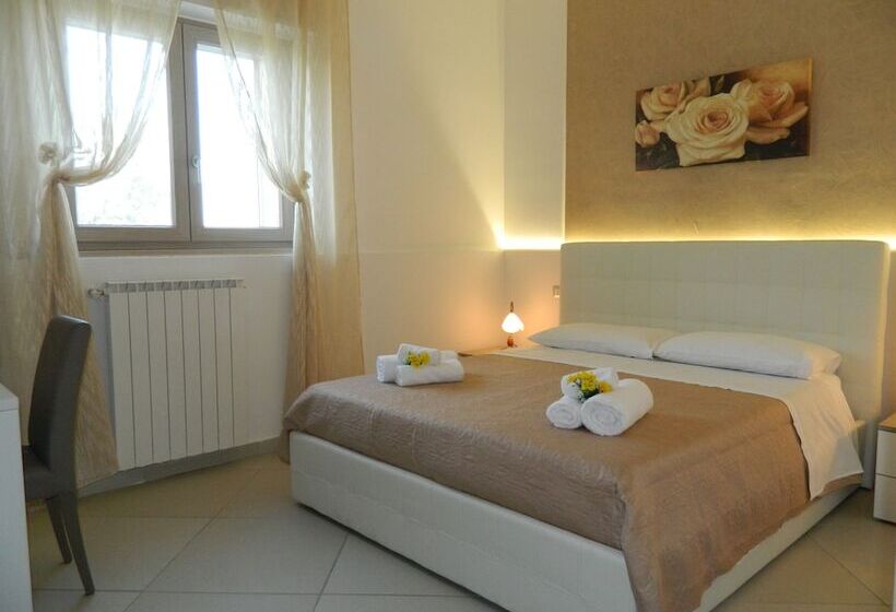 פנסיון A Casa Di Anna Locazione Turistica