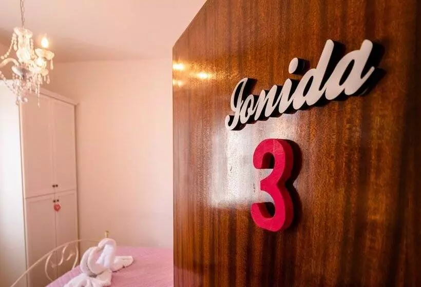 پانسیون Casa Mafalda   Rooms, Friends And More Affittacamere   Guest House