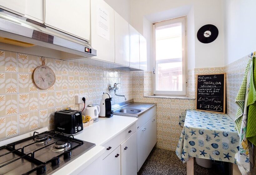 پانسیون Casa Mafalda Rooms, Friends And More Affittacamere Guest House