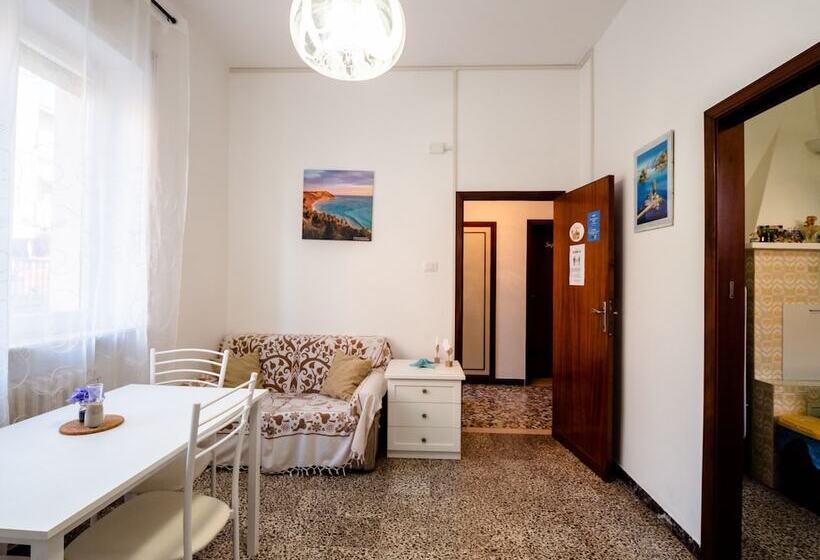 پانسیون Casa Mafalda Rooms, Friends And More Affittacamere Guest House