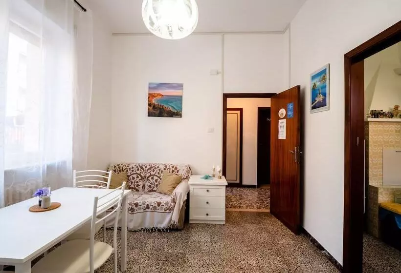 پانسیون Casa Mafalda   Rooms, Friends And More Affittacamere   Guest House