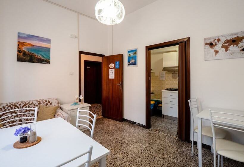 پانسیون Casa Mafalda Rooms, Friends And More Affittacamere Guest House