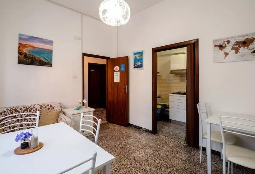 پانسیون Casa Mafalda   Rooms, Friends And More Affittacamere   Guest House
