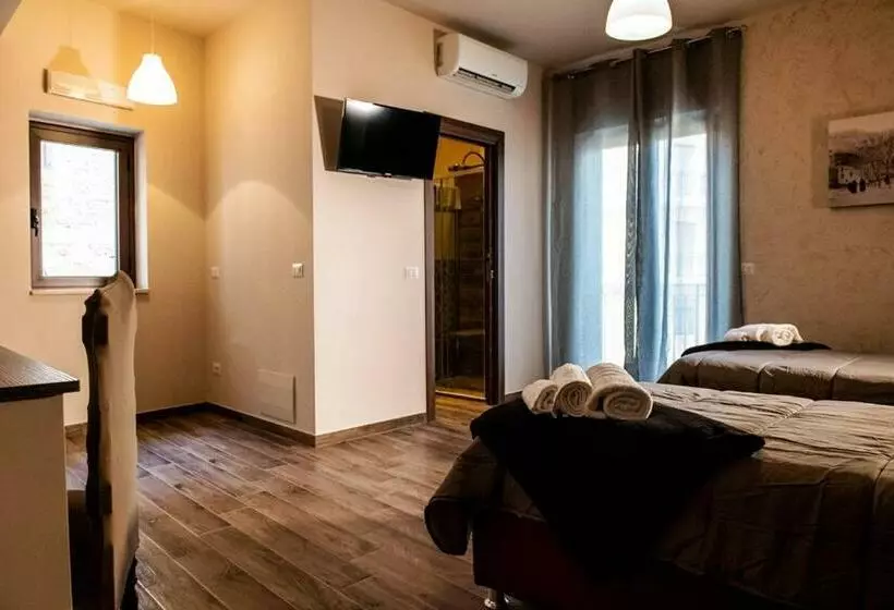 Majatalo Il Carro Comfortable Rooms