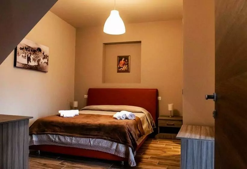 Majatalo Il Carro Comfortable Rooms