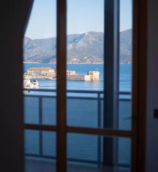 B & B La Terrazza Sul Mare