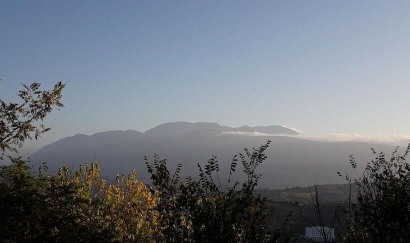 تختخواب و صبحانه Abruzzo Mare E Monti