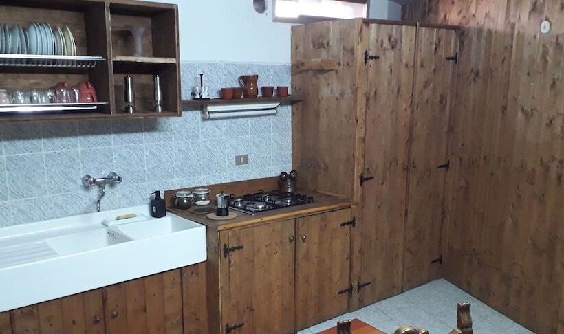 تختخواب و صبحانه Abruzzo Mare E Monti