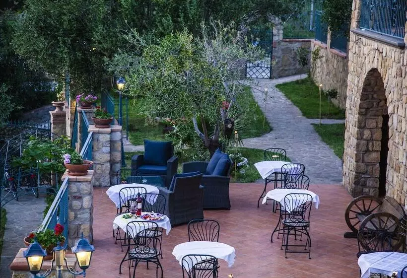 Aamiaismajoitus (B&B) Antica Dimora Palinuro