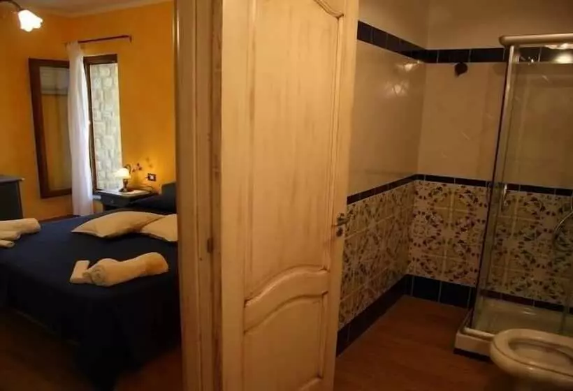 Aamiaismajoitus (B&B) Antica Dimora Palinuro