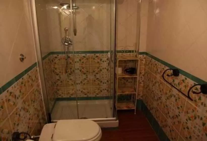 Aamiaismajoitus (B&B) Antica Dimora Palinuro