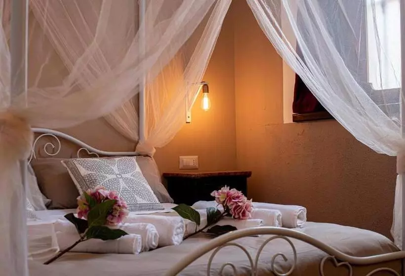 تختخواب و صبحانه Balbis Choco Rooms
