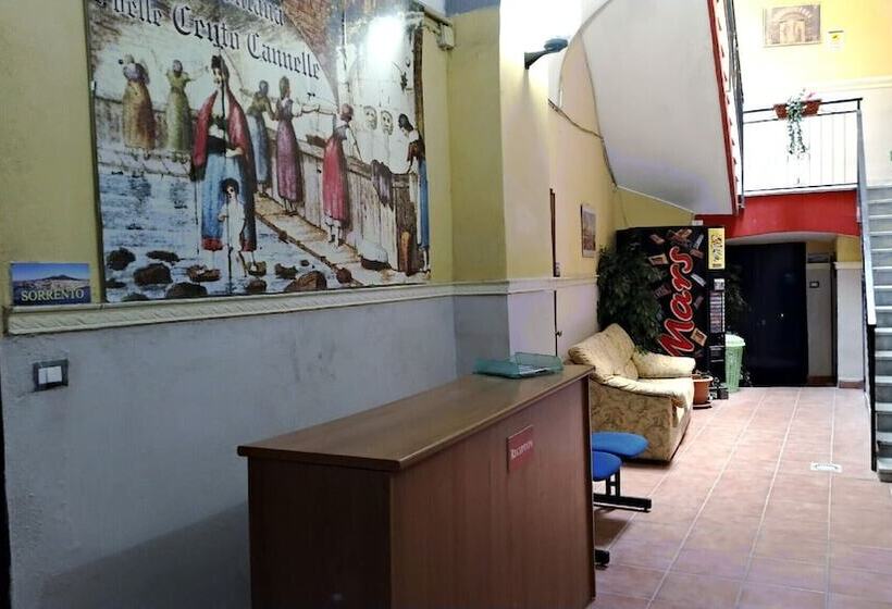 تختخواب و صبحانه Port Village Vesuvius