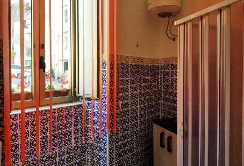 تختخواب و صبحانه Port Village Vesuvius