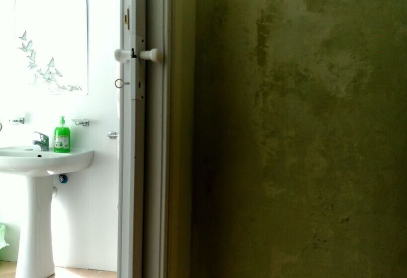 تختخواب و صبحانه Port Village Vesuvius