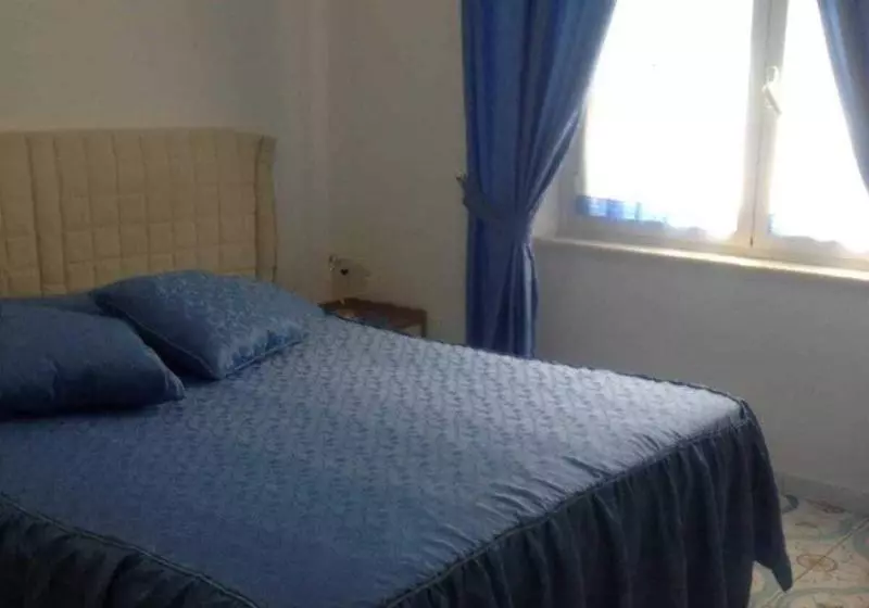 Aamiaismajoitus (B&B) Villa Elena Al Porto Formia