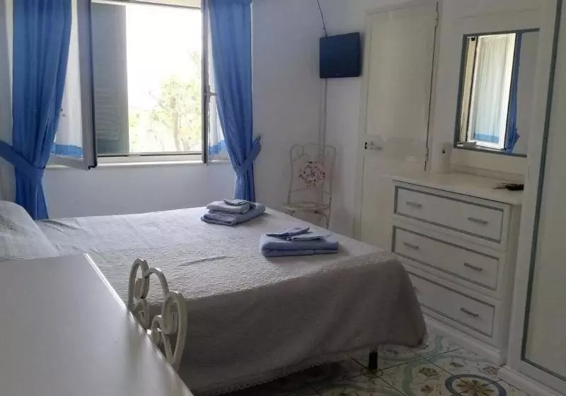 Aamiaismajoitus (B&B) Villa Elena Al Porto Formia