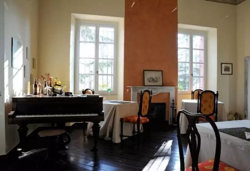 ベッドアンドブレックファースト Villa Eugenia