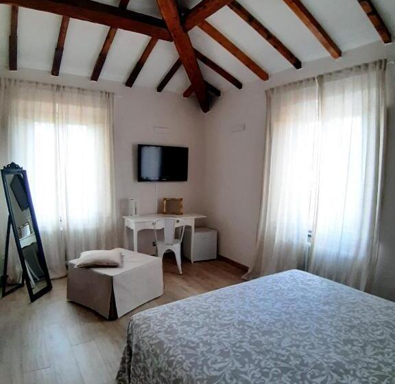 مبيت وإفطار Vistalago Versilia