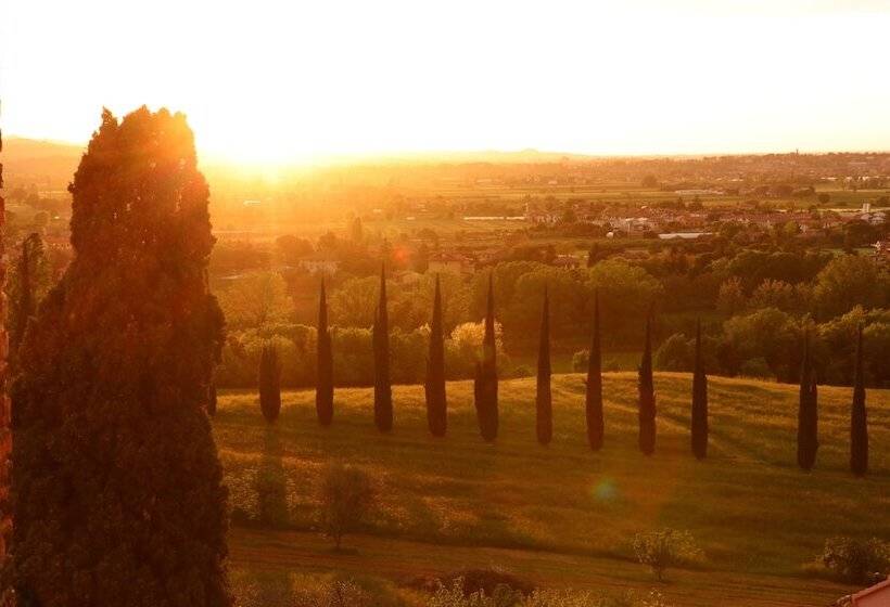 فندق فئة نجمة واحدة Castello Santarcangelo Di Romagna