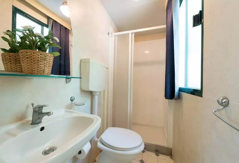 Hotelli Camping Village Mareblu