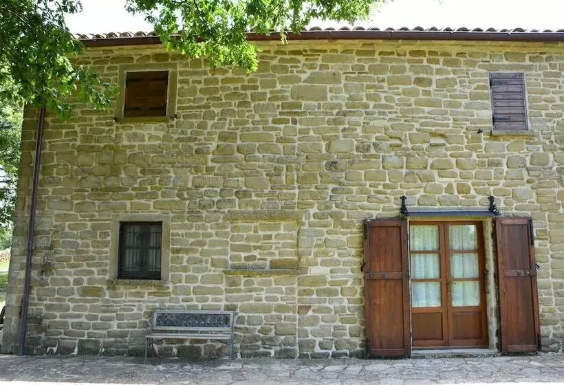 Maaseutuhotelli Agriturismo Le Case