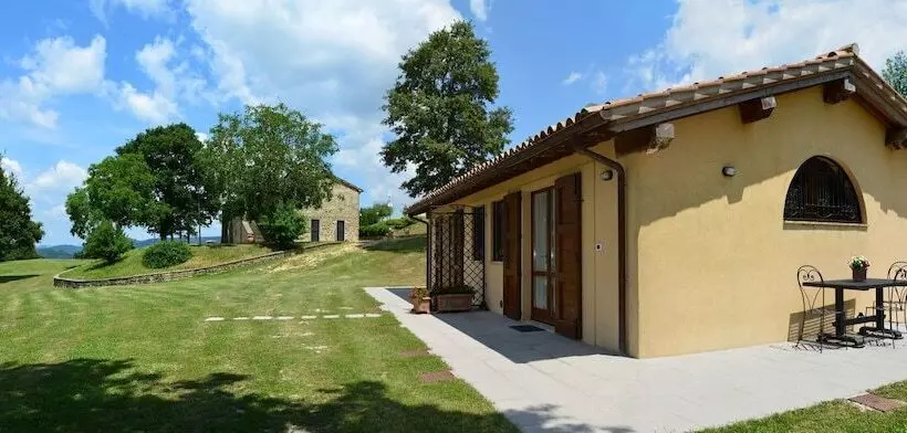 Maaseutuhotelli Agriturismo Le Case