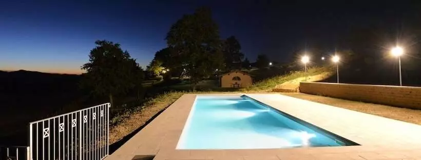 Maaseutuhotelli Agriturismo Le Case