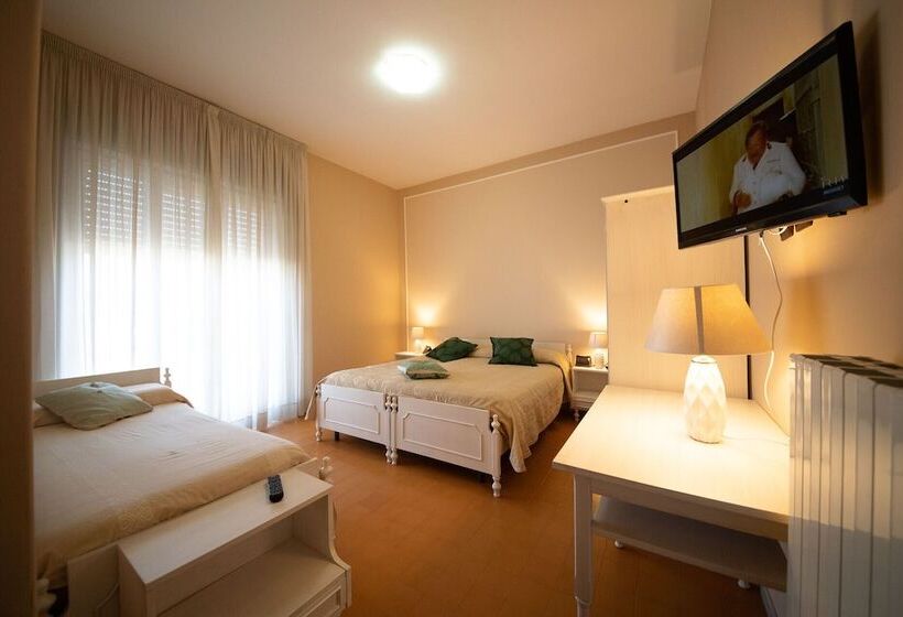 Отель Venezuela