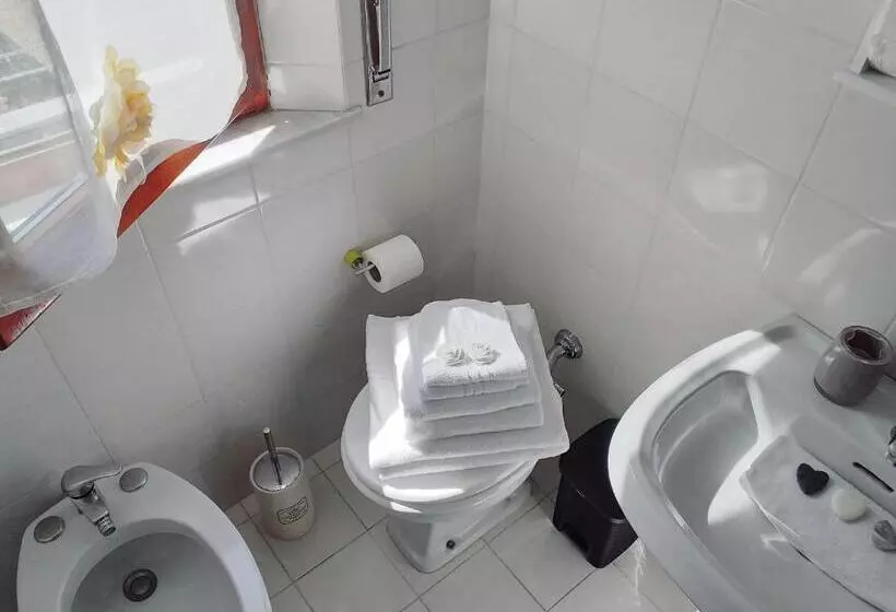 پانسیون Guest House Edera