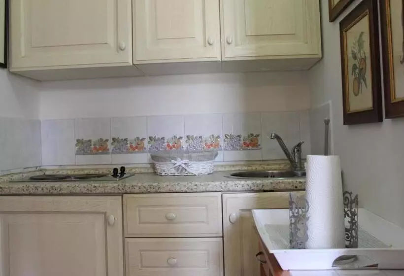 پانسیون Guest House Edera