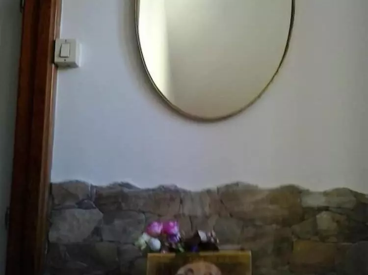 Majatalo La Dea Bendata