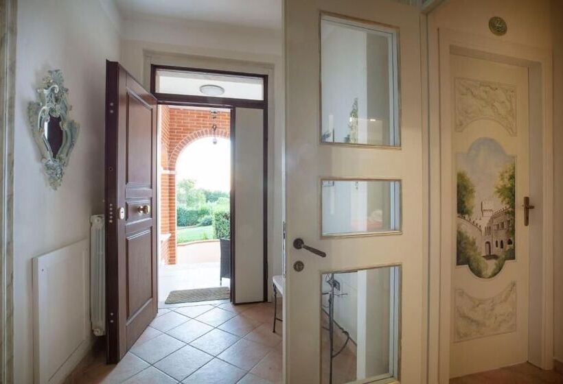 بنسيون La Dimora Dei Tribbi