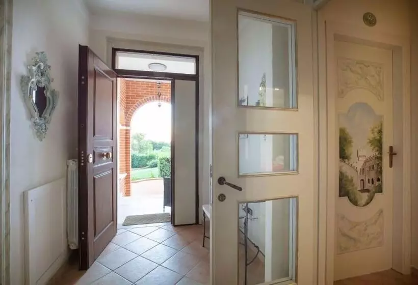 ペンション La Dimora Dei Tribbi