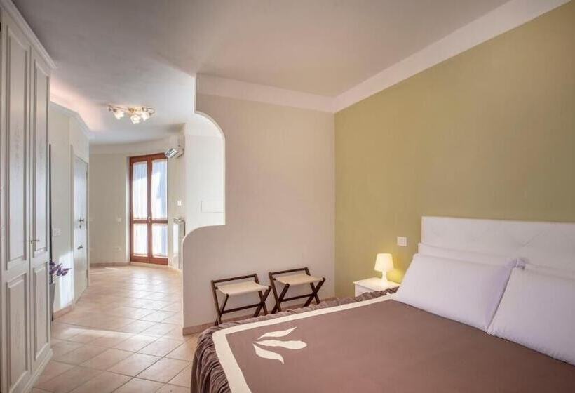 بنسيون La Dimora Dei Tribbi