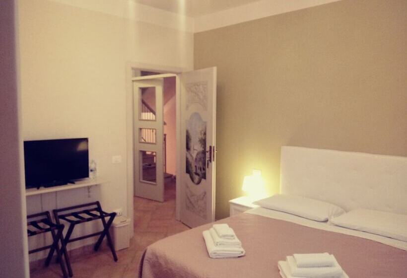 بنسيون La Dimora Dei Tribbi