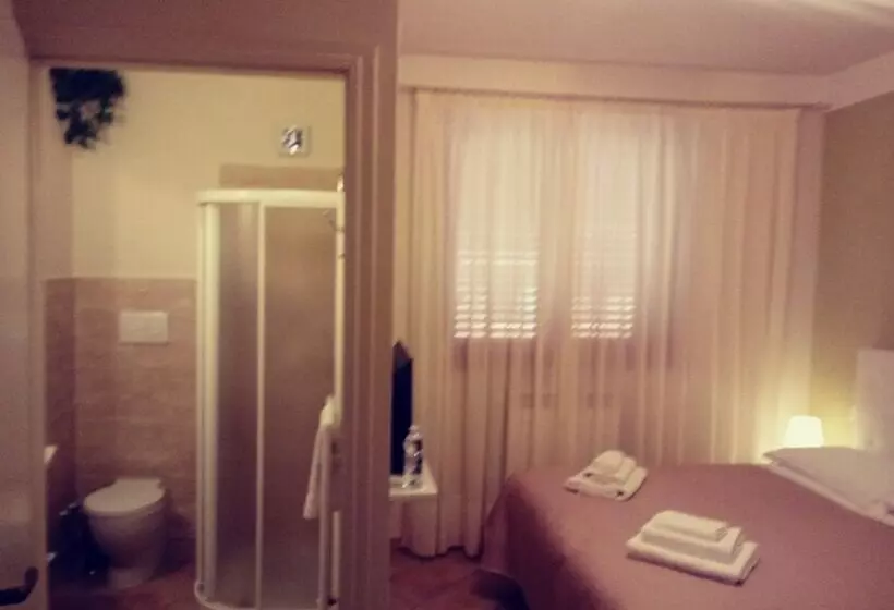 ペンション La Dimora Dei Tribbi