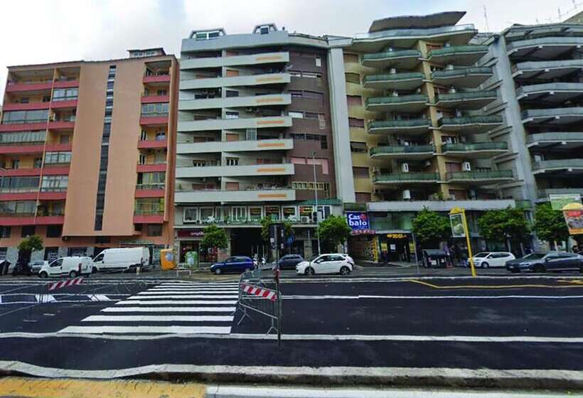پانسیون Pretty Tiburtina Room