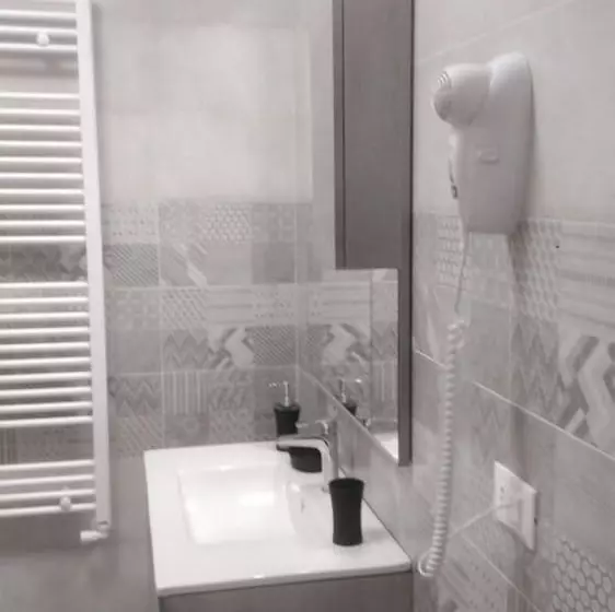 پانسیون Pretty Tiburtina Room