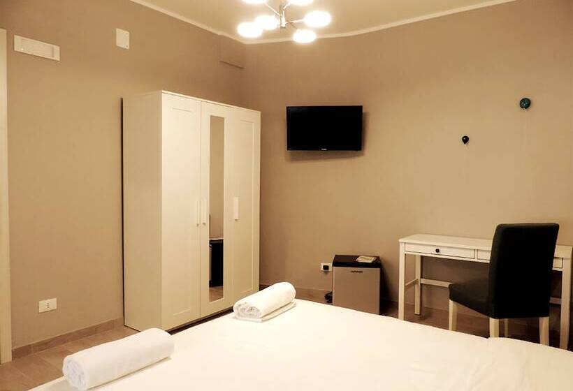 پانسیون Pretty Tiburtina Room