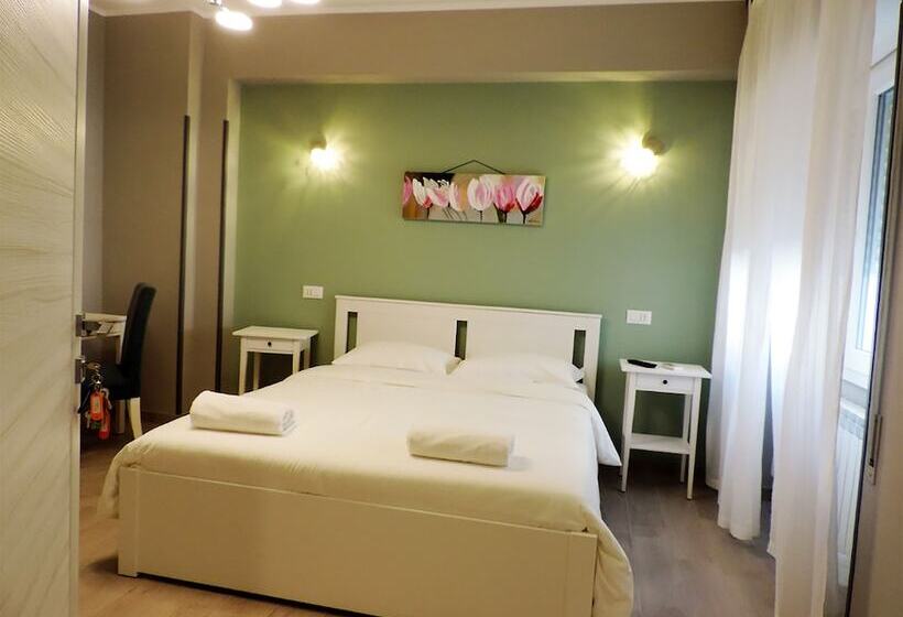 پانسیون Pretty Tiburtina Room