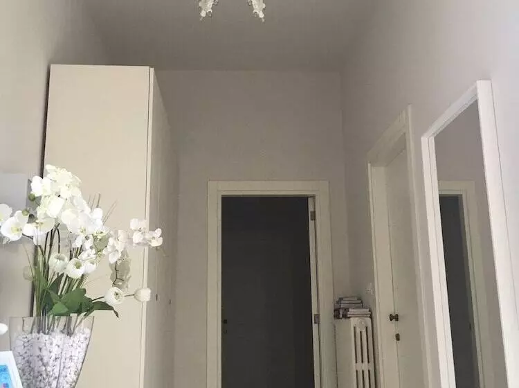 Aamiaismajoitus (B&B) Luci Del Salento Guest House