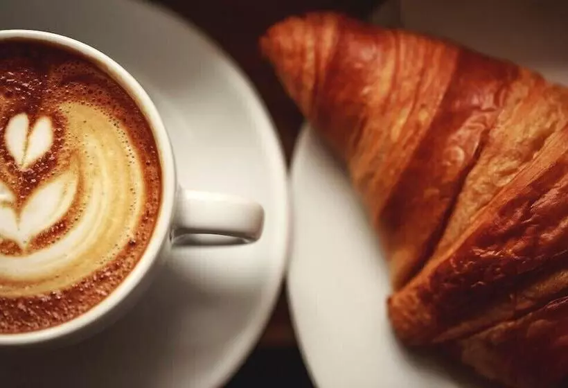 Aamiaismajoitus (B&B) Mediterranean Rooms