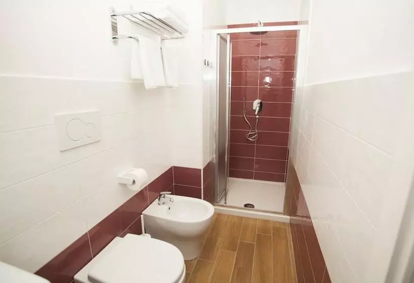 Aamiaismajoitus (B&B) Mediterranean Rooms