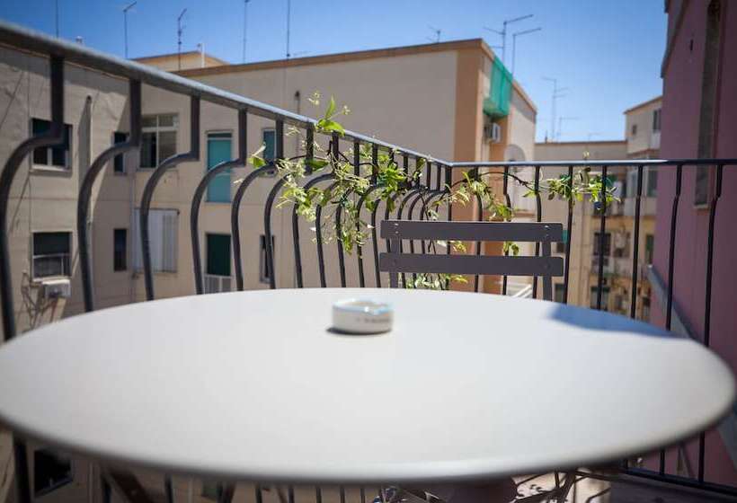 민박 Prometeo Rooms