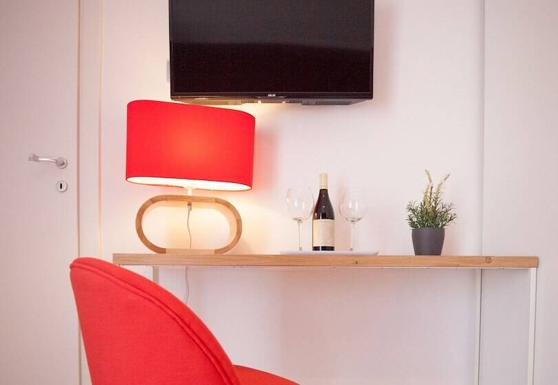 민박 Prometeo Rooms