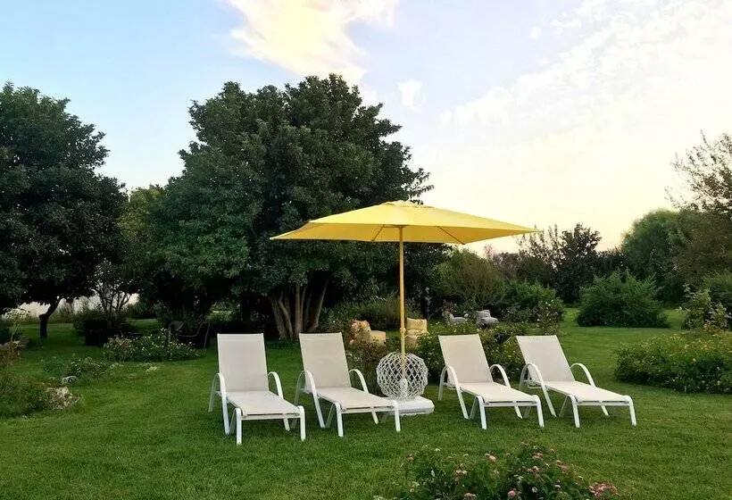 ベッドアンドブレックファースト Tenuta Donnanna Agriturismo&glamping