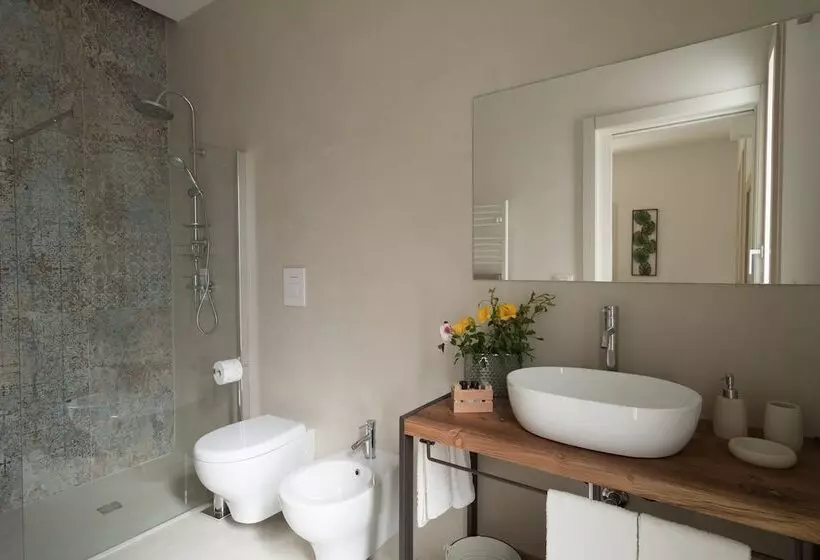 ベッドアンドブレックファースト Tenuta Donnanna Agriturismo&glamping